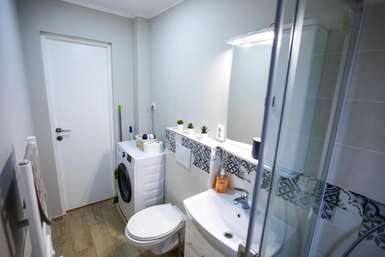 Travel Homzzz Central Apartments - Tusnad เตอร์กู-มูเรช ภายนอก รูปภาพ
